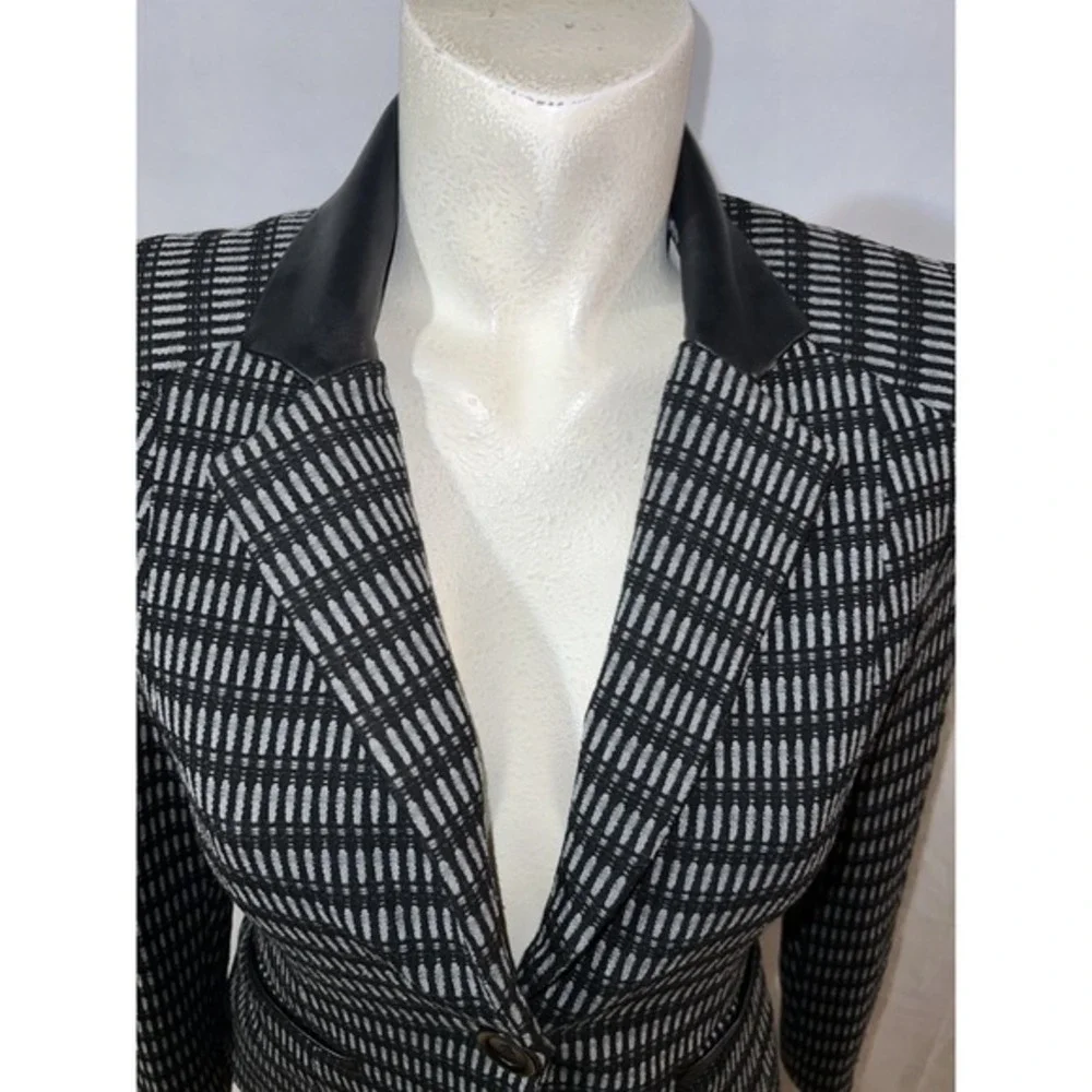 Nanette Lepore Jacket Women's Size 4 Blue Black Geometric Career 1-Button Blazer